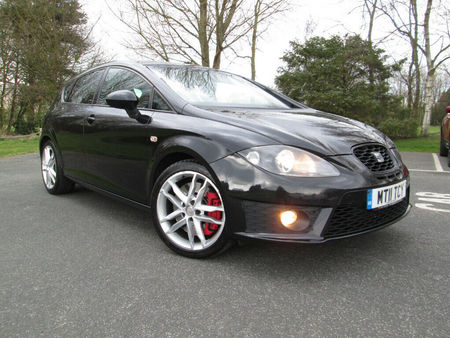 seat-leon-2011-seat-leon-cupra-240-bhp-1-owner-full-seat-history-2-keys-facelift-hpi-clear-excellent-noir_6873966207.jpg