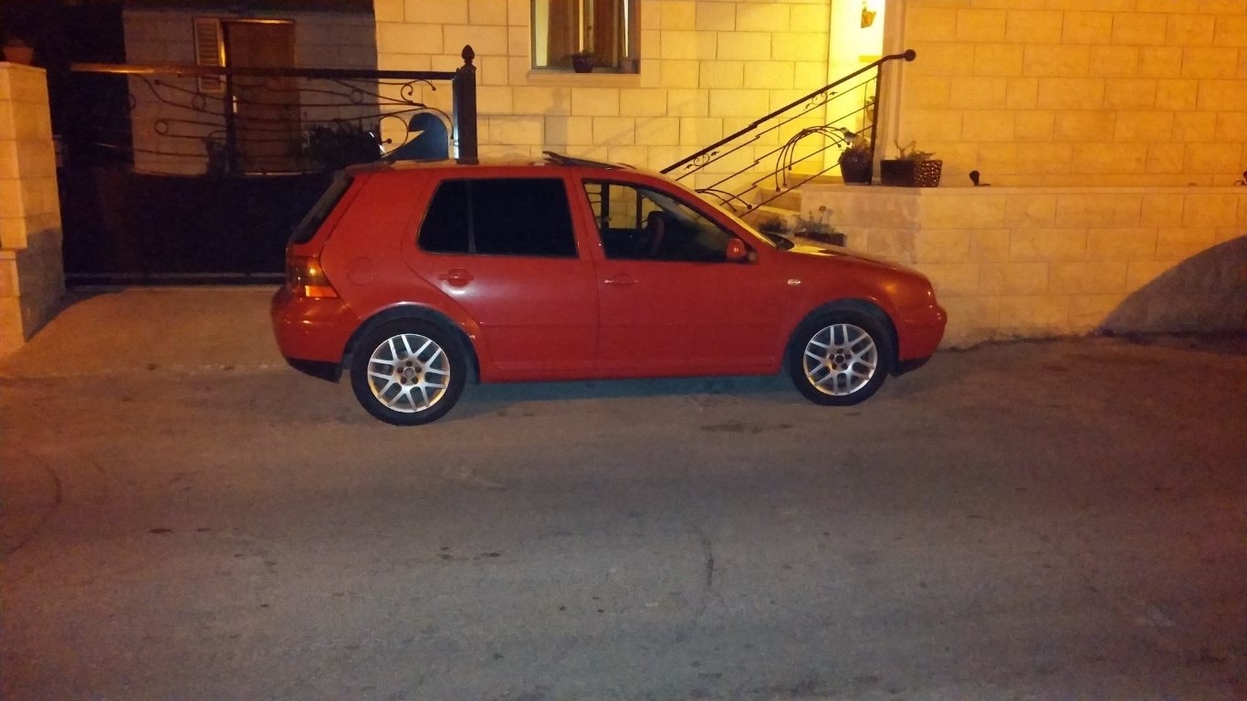 red golf.jpg